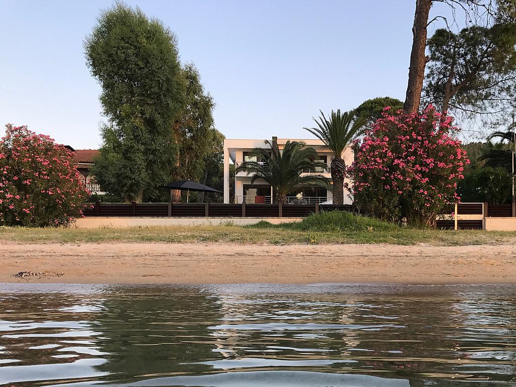 Samaya Beach House فوروفورو المظهر الخارجي الصورة